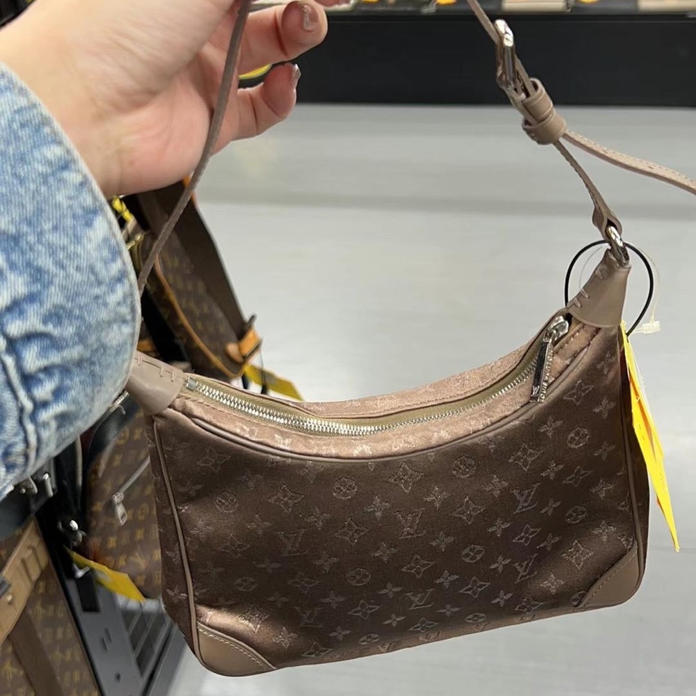 🦄LIMITED EDITION🦄 🤎Vintage Lv bag